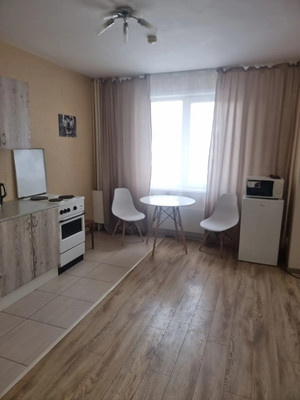 Продам двухкомнатную (2-комн.) квартиру, Сиреневая ул, 4, Барнаул г