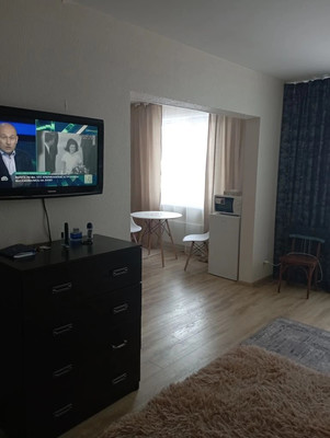 Продам двухкомнатную (2-комн.) квартиру, Сиреневая ул, 4, Барнаул г