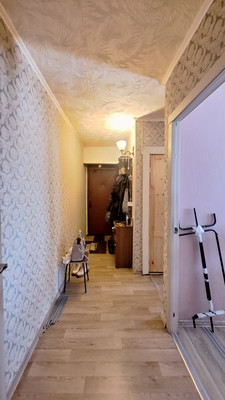 Продам двухкомнатную (2-комн.) квартиру, Ленина ул, 22, Большевик п