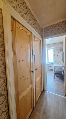 Продам двухкомнатную (2-комн.) квартиру, Ленина ул, 22, Большевик п