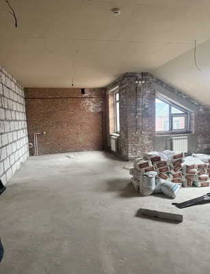 Продам трехкомнатную (3-комн.) квартиру, Великой Победы б-р, 13б, Волгодонск г