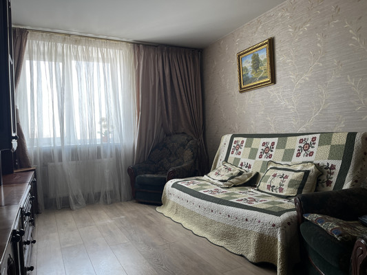 Продам трехкомнатную (3-комн.) квартиру, Ибрагимова пр-кт, 45, Казань г