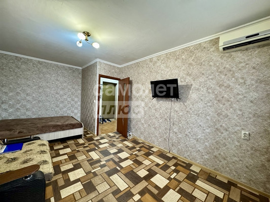 Продам однокомнатную (1-комн.) квартиру, Ковтюха ул, 69, Славянск-на-Кубани г