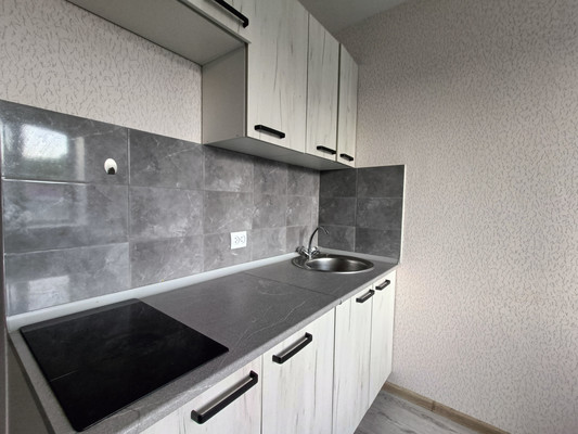 Продам однокомнатную (1-комн.) квартиру, Ленинского Комсомола ул, 1, Рязань г