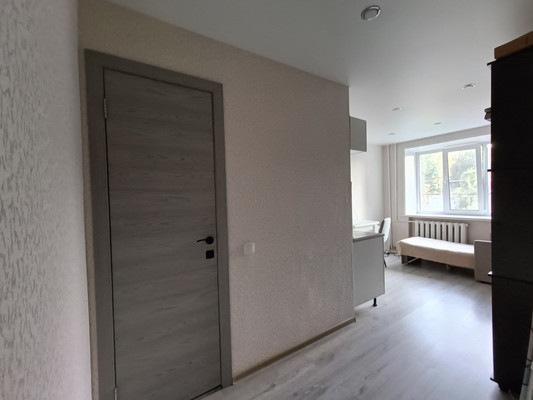 Продам однокомнатную (1-комн.) квартиру, Ленинского Комсомола ул, 1, Рязань г