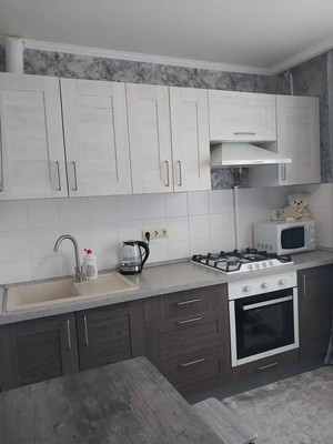 Продам однокомнатную (1-комн.) квартиру, Ушинского ул, 11, Батайск г