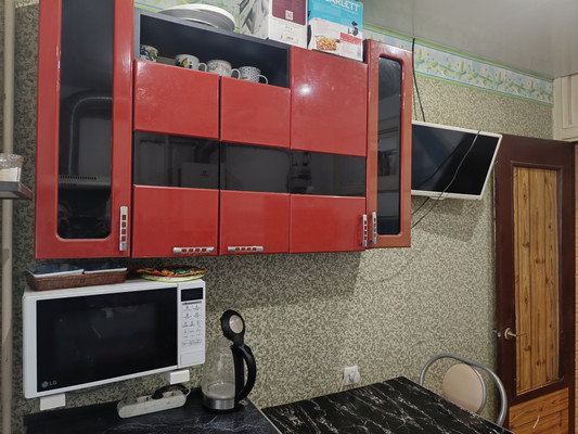 Продам трехкомнатную (3-комн.) квартиру, Утренняя ул, 10, Малый Маяк с