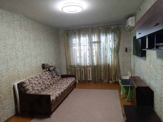 Продам трехкомнатную (3-комн.) квартиру, Утренняя ул, 10, Малый Маяк с