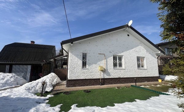 Продам дом, Новомосковская ул, 113Ак118, Москва г, 0 км от города