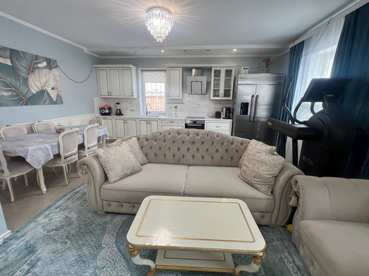 Продам дом, Новомосковская ул, 113Ак118, Москва г, 0 км от города