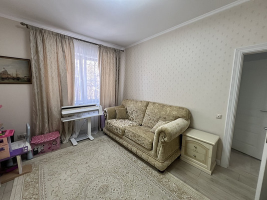 Продам дом, Новомосковская ул, 113Ак118, Москва г, 0 км от города