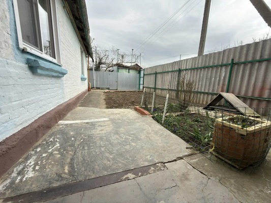 Продам двухкомнатную (2-комн.) квартиру, Восточная ул, 6, Армавир г