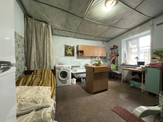 Продам двухкомнатную (2-комн.) квартиру, Восточная ул, 6, Армавир г