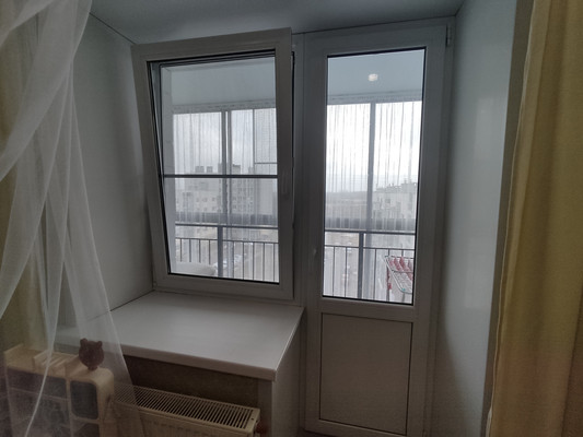 Продам однокомнатную (1-комн.) квартиру, Озёрная ул, 14к3, Великий Новгород г