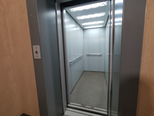 Продам однокомнатную (1-комн.) квартиру, Озёрная ул, 14к3, Великий Новгород г