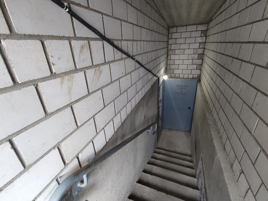 Продам однокомнатную (1-комн.) квартиру, Озёрная ул, 14к3, Великий Новгород г