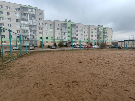 Продам однокомнатную (1-комн.) квартиру, Озёрная ул, 14к3, Великий Новгород г