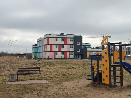 Продам однокомнатную (1-комн.) квартиру, Озёрная ул, 14к3, Великий Новгород г