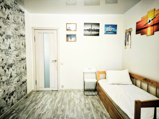 Продам трехкомнатную (3-комн.) квартиру, Капустина ул, 10/1, Ростов-на-Дону г