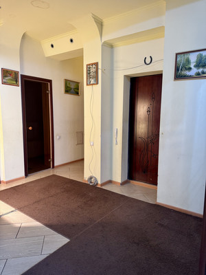 Продам трехкомнатную (3-комн.) квартиру, Орбитальная ул, 82, Ростов-на-Дону г