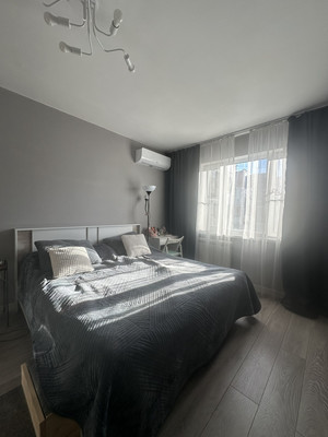 Продам однокомнатную (1-комн.) квартиру, Наличная ул, 40Ак7, Санкт-Петербург г