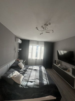 Продам однокомнатную (1-комн.) квартиру, Наличная ул, 40Ак7, Санкт-Петербург г