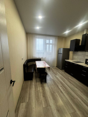 Продам однокомнатную (1-комн.) квартиру, Екатерининская ул, 1к2, Южный п