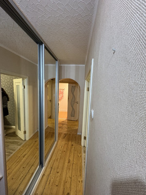 Продам двухкомнатную (2-комн.) квартиру, Волгоградская ул, 24, Новороссийск г