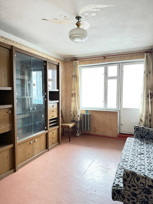 Продам однокомнатную (1-комн.) квартиру, Гагарина ул, 32, Керчь г