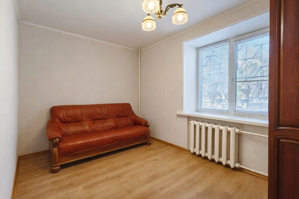 Продам трехкомнатную (3-комн.) квартиру, Московская ул, 4, Протвино г