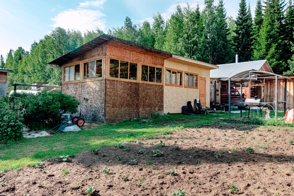 Продам дачу, СОК Строитель 11 км автодороги Х-М-Т снт, 1, Ханты-Мансийск г, 0 км от города