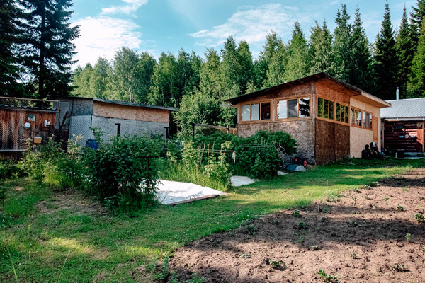 Продам дачу, СОК Строитель 11 км автодороги Х-М-Т снт, 1, Ханты-Мансийск г, 0 км от города