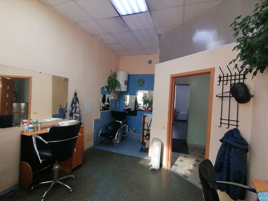 Продам коммерческое помещение 159,5 м2, Дзержинского ул, 64, Рязань г