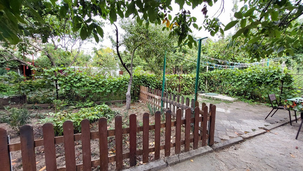 Продам коммерческое помещение 215 м2, Благодарный пер, 17, Анапа г