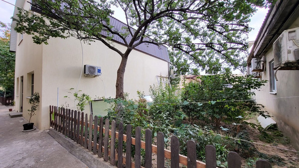 Продам коммерческое помещение 215 м2, Благодарный пер, 17, Анапа г