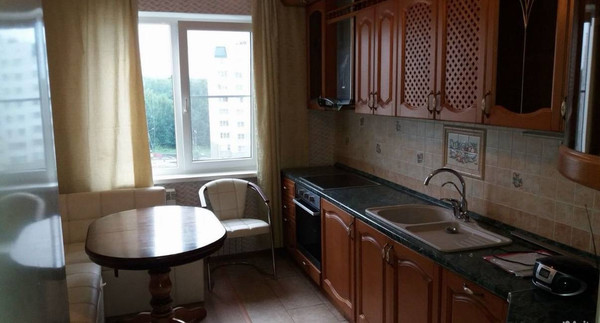 Продам трехкомнатную (3-комн.) квартиру, Елохова Роща ул, 6, Володарского п