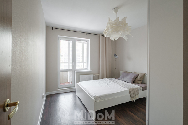 Продам двухкомнатную (2-комн.) квартиру, Заречная ул, 19к1, Назия п. ж/д ст.