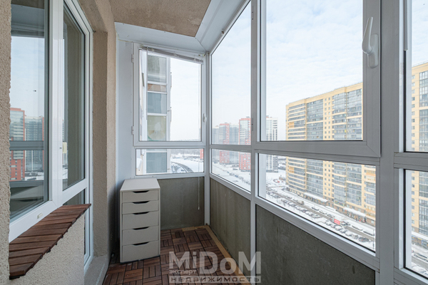 Продам двухкомнатную (2-комн.) квартиру, Заречная ул, 19к1, Назия п. ж/д ст.