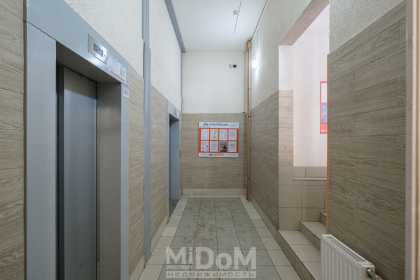 Продам двухкомнатную (2-комн.) квартиру, Заречная ул, 19к1, Назия п. ж/д ст.