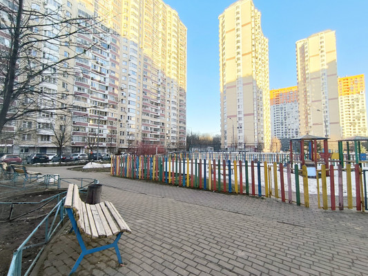 Продам двухкомнатную (2-комн.) квартиру, Бутово тер, 2, Бутово рп