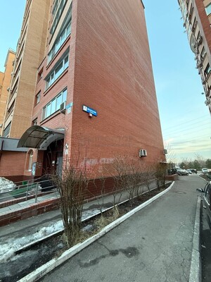 Продам однокомнатную (1-комн.) квартиру, Школьная ул, 7, Ангелово с