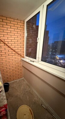 Продам трехкомнатную (3-комн.) квартиру, Школьная ул, 9, Ангелово с