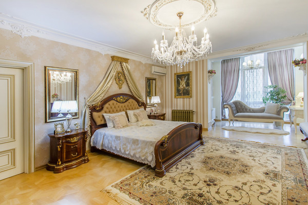 Продам многокомнатную квартиру, 20-летия ВЛКСМ ул, 49, Воронеж г