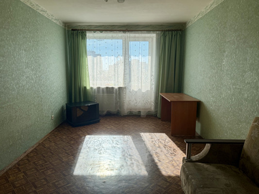 Продам однокомнатную (1-комн.) квартиру, Раумская ул, 15, Колпино г