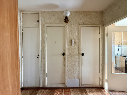 Продам однокомнатную (1-комн.) квартиру, Раумская ул, 15, Колпино г