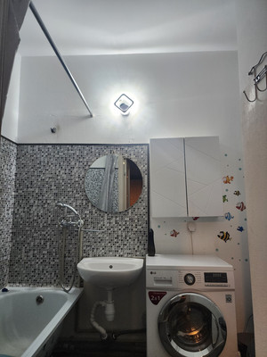 Продам однокомнатную (1-комн.) квартиру, Шоссе в Лаврики ул, 83, Мурино п