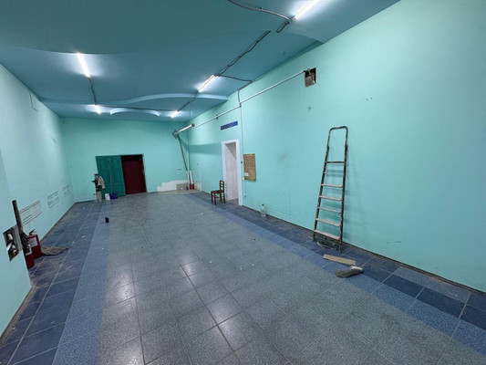 Продам торговое помещение 200 м2, Дружбы ул, 13к1, Чехов г