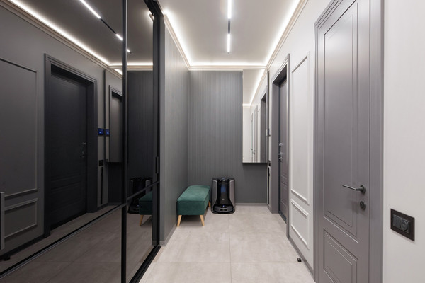 Продам трехкомнатную (3-комн.) квартиру, Малая Зеленина ул, 4, Санкт-Петербург г