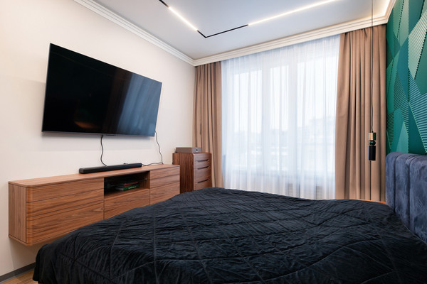 Продам трехкомнатную (3-комн.) квартиру, Малая Зеленина ул, 4, Санкт-Петербург г