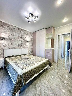 Продам трехкомнатную (3-комн.) квартиру, Калараша (Лазаревский р-н) ул, 64Б/2к1, Сочи г